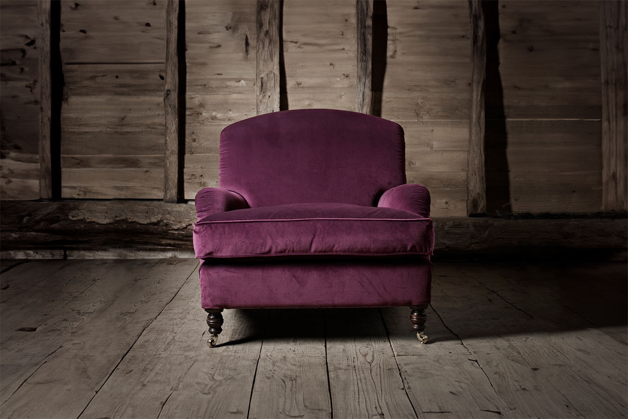 John Bentley Sessel aus lavendelrosa-violettem Samt