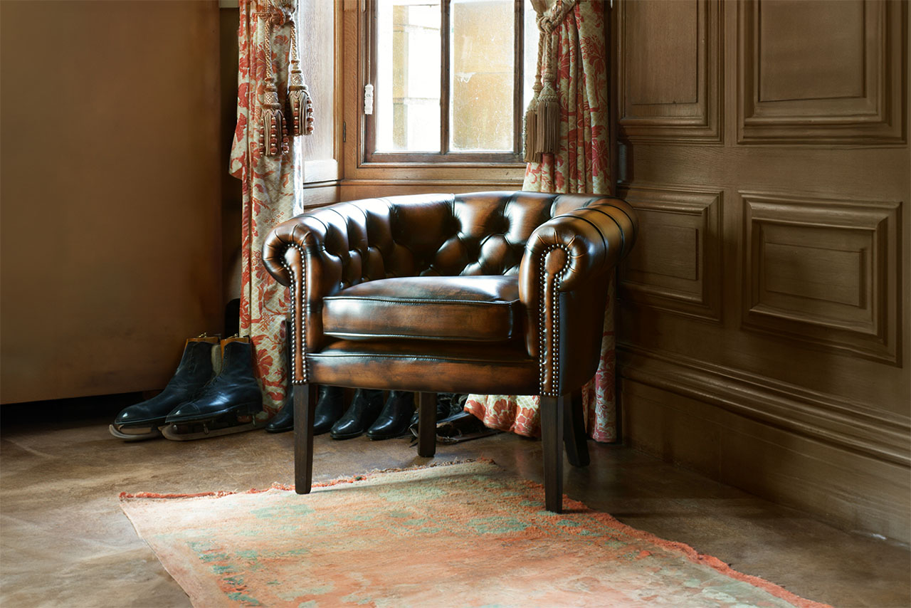 Victoria Classic Sessel aus antikbraunem Leder