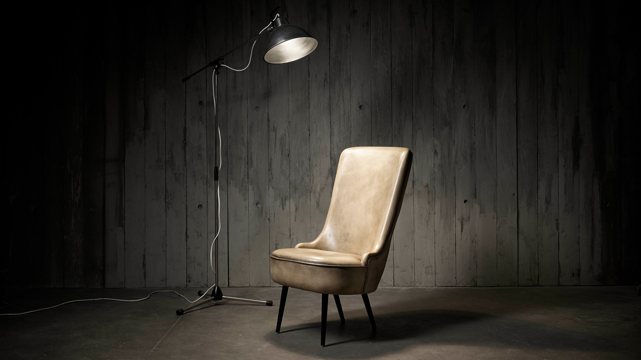 Blower handkolorierter Ledersessel in Bone