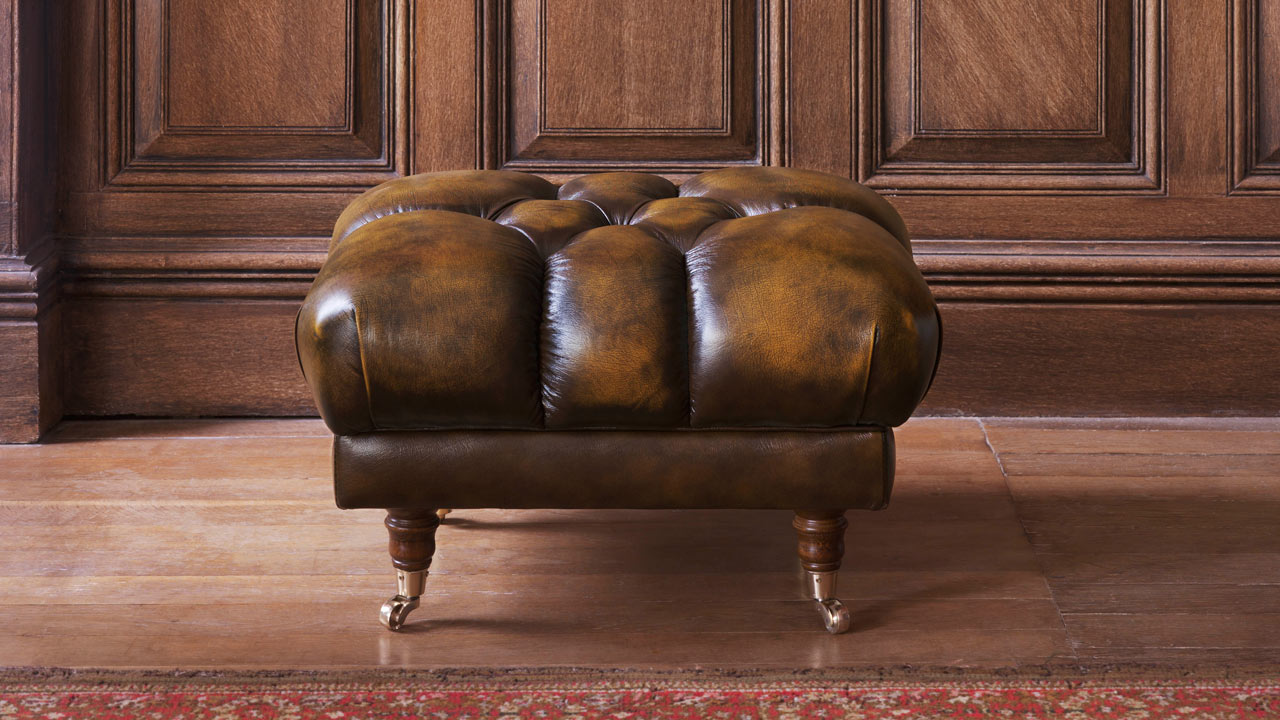 Reposapiés Chesterfield Bradwell Antiqued Gold