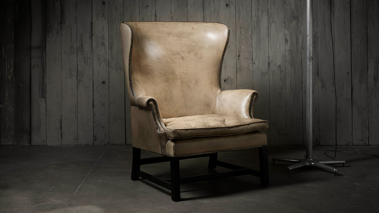 Georgian Curve Leather Wing Chair