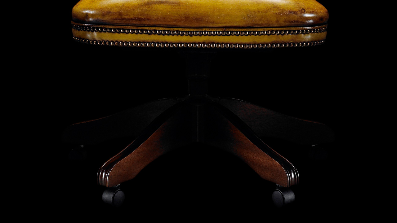 Silla de oficina Lord Chesterfield de piel