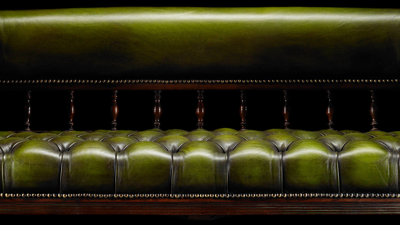 Love Seat - Chesterfield verde