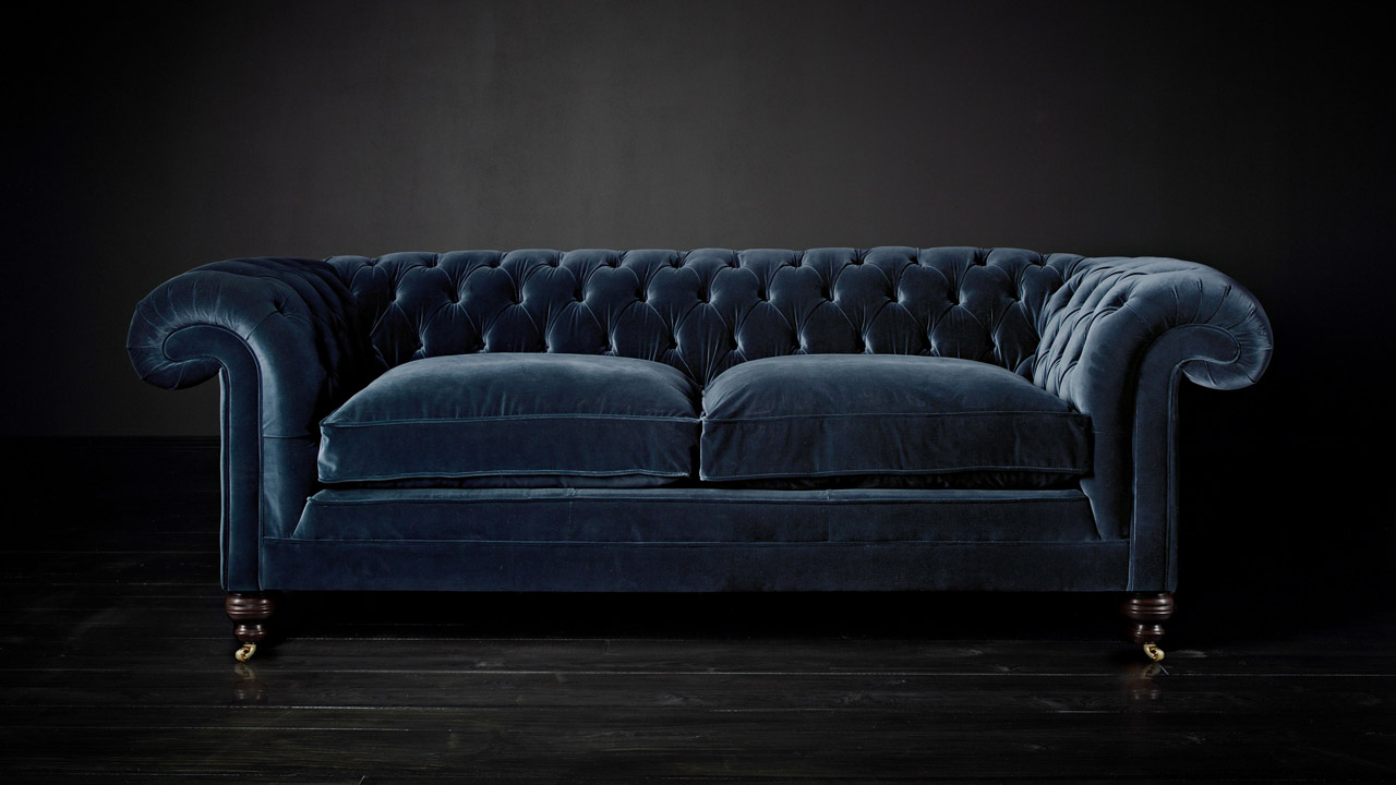 Smuel Johnson Sofa aus Samt