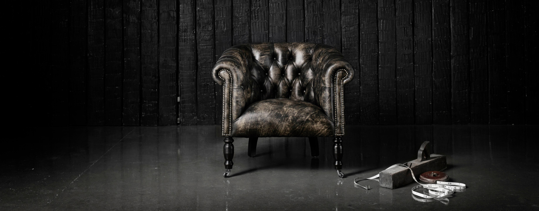 Oxford Chesterfield Luxus-Sessel aus echtem Leder, der Wannenform mit raffinierter Handwerkskunst verbindet.