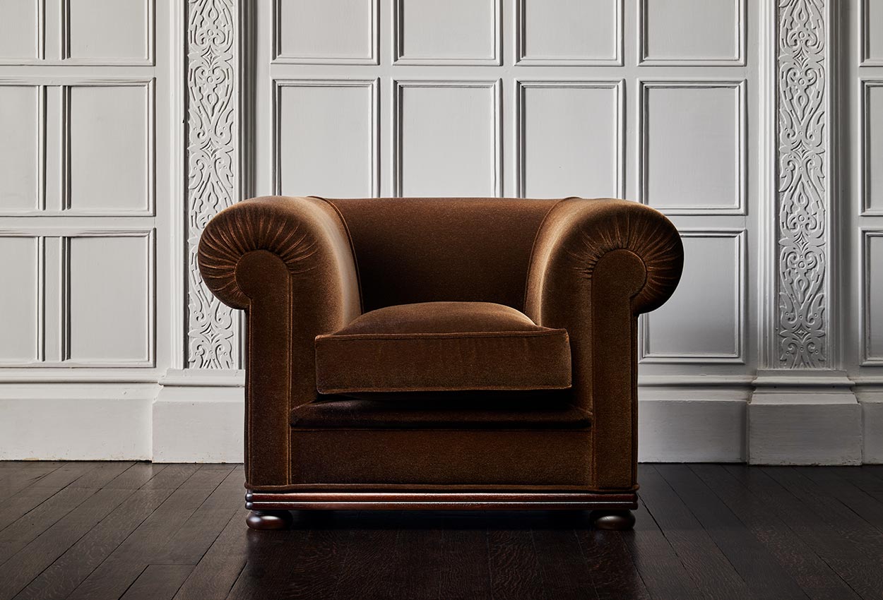 Charles Churchill Stuhl mit ausgewogenem linearem Design